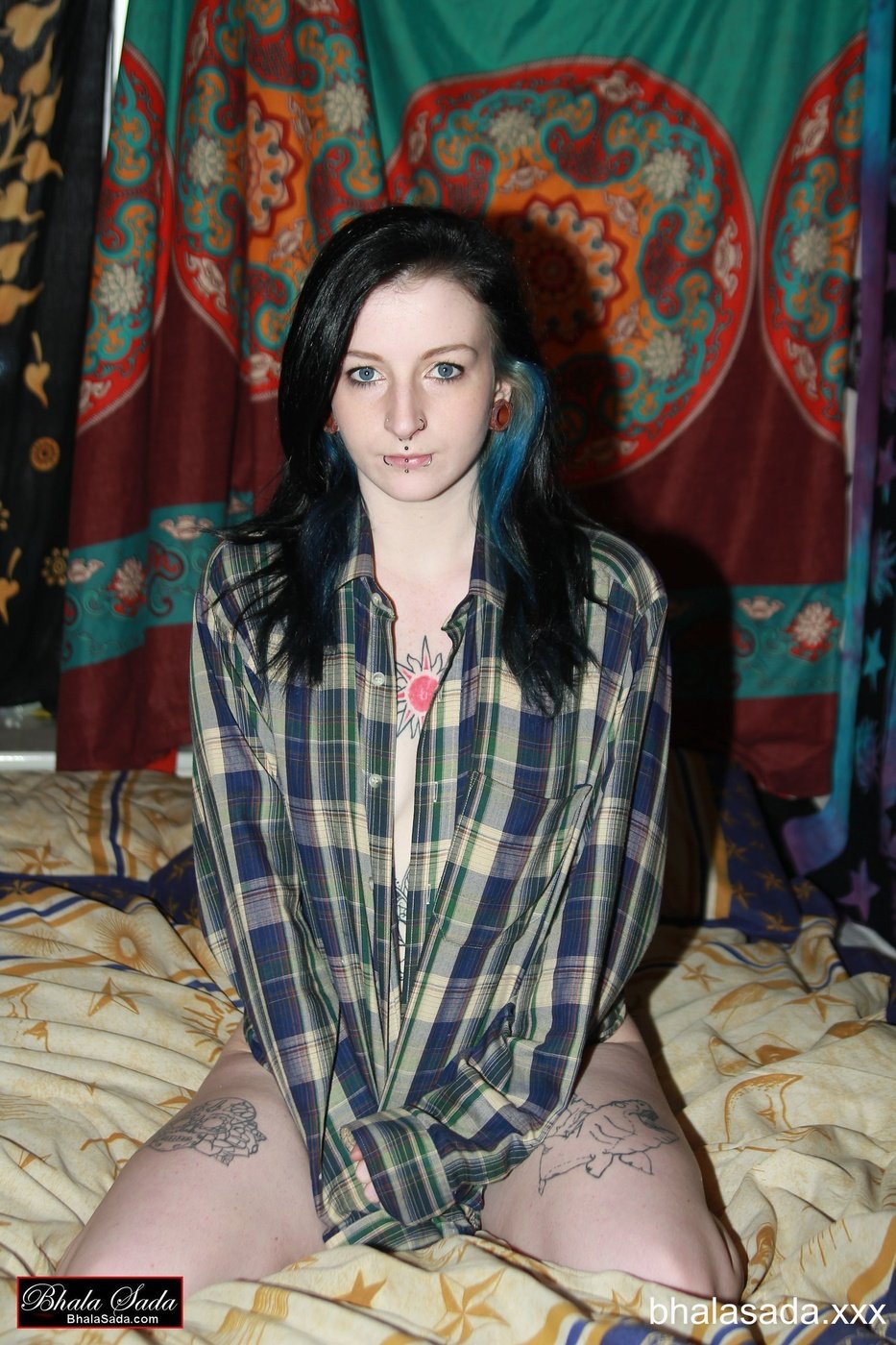 Tattooed Brunette Chick Posing Just In A Long Plaid Shirt Photos