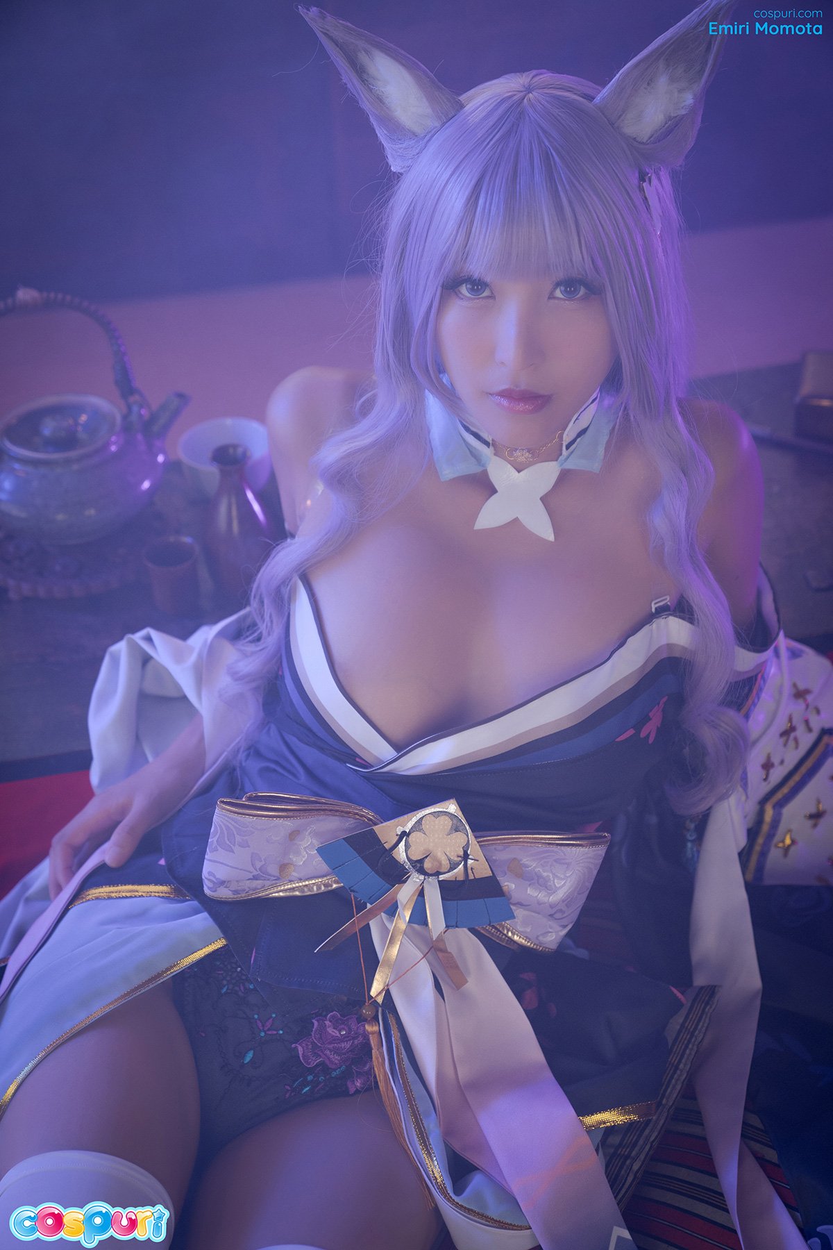 Adorable Cosplay Girl Emiri Momota Shows Off Her Naked Tits Photos