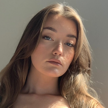 Olivia Keane Babe Page Watch This Pornstar On FreeOnes