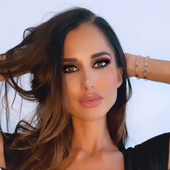 Get Nikol Bxg Free Stripping And Nude Links At Freeones