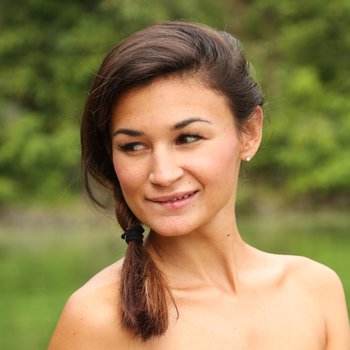 Rosaline Rosa Babe Page Watch This Adult Model On Freeones
