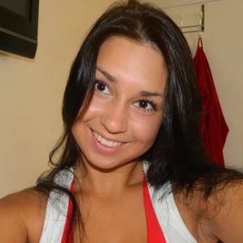 Get 10 Aubrey Paige Free Stripping And Nude Links At FreeOnes