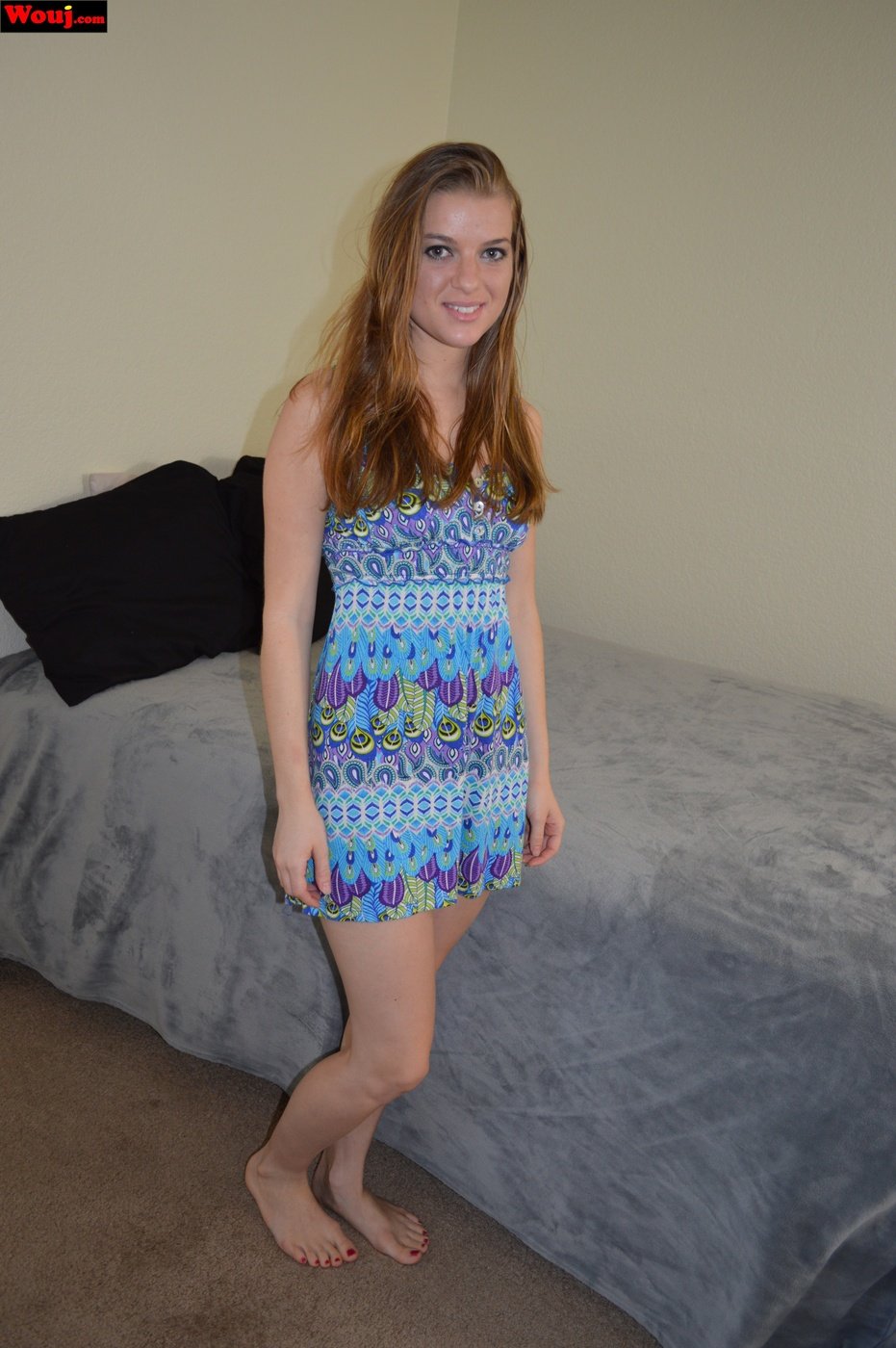 Sexy Amateur Babes Teasing And Posing For The First Time On Camera Photos