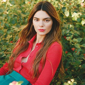 Kendall Jenner Babe Page Watch This Influencer On Freeones