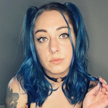 Ari Quinn Babe Page Watch This Pornstar On Freeones