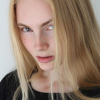 Julia Schneider Babe Page Watch This Supermodel On Freeones