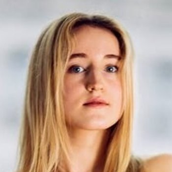 Laila Laurent Babe Page Watch This Pornstar On Freeones