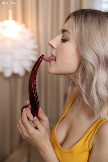 Horny Lady Jay gets her hands on Long Sex Toys - Lady-Jay-Sex-Toys(3)
