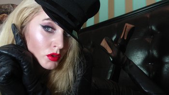 Foxy Goddess Celine Outside models Black Leather - Goddess-Celine-Leather-Goddess(10)