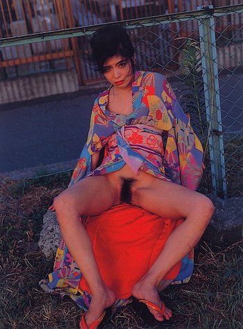 Wasteland-BDSM-Hot-Asian-With-Hairy-Cunt(15)