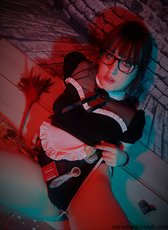 Good looking maid Kasey K showing off her nice body — 5