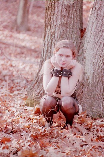 Desirable Bint poses completely naked in the Woods - Wasteland-BDSM-Forest-Bondage(9)