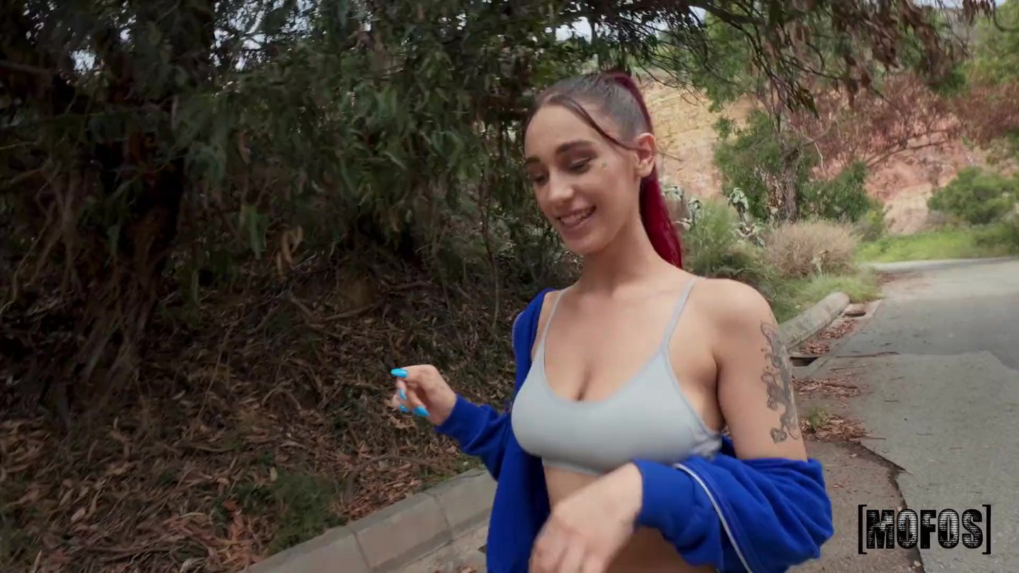 Koleżanki do joggingu Alexandra Targaryen i Jordi El Nino Polla w akcji seksualnej