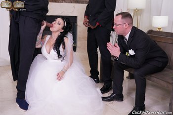 Cock hungry bride Payton Preslee double teamed by blacks in front of hubby - 13572625_133_afda