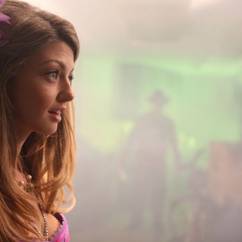 Sexy Staci Silverstone krijgt haar strakke kutje genageld