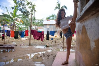 Irene Rouse exhibits flexible Body n spreads wide