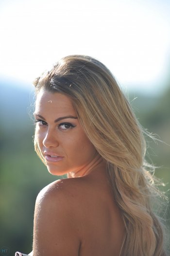 Blonde Babe Harriette Taylor gets naked on Balcony - Erotic-Babe-Harriette-Taylor(5)