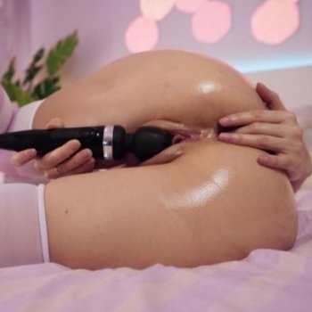 Indigo White in True Amateurs: Solos 3