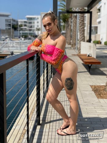 Tattooed hottie Rory Knox mounts her pussy on a hard dong - Tattooed hottie Rory Knox mounts her pussy on a hard dong 005