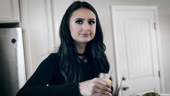 Eliza-Ibarra-hardcore001