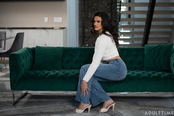 Adorable stepmom Penny Barber seduces and fucks young Ricky Spanish - Adorable stepmom Penny Barber seduces and fucks young Ricky Spanish 003