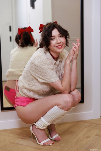 Foxy brunette Mila Azul drops her clothes and spreads legs on the floor 002