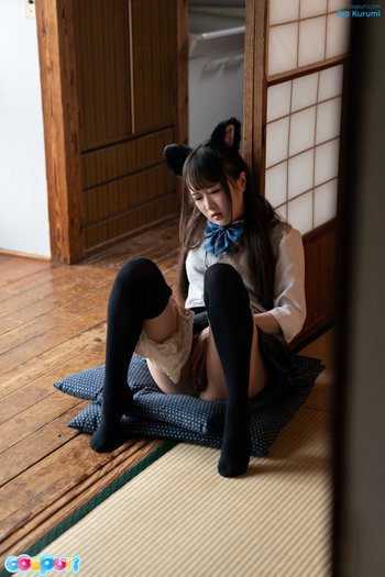 Ria Kurumi masturbates alone in a cute cosplay outfit 006
