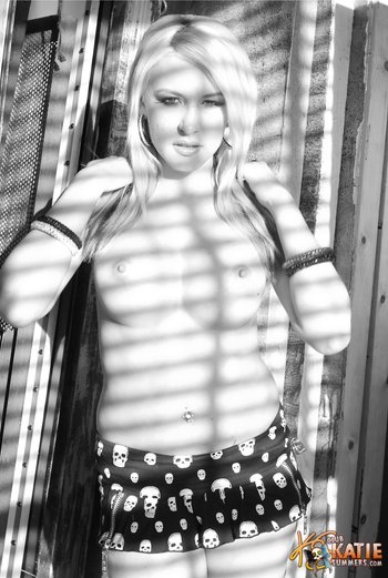 Blonde hottie Katie Summers flashing her tits behind the window - Katie-Summers-Showing-Tits (4).jpg