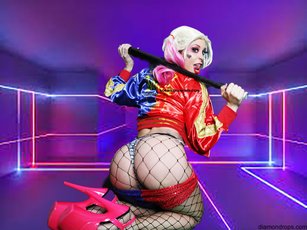 Blonde hottie Sophie Diamond reveals her nice butt and big boobs — 9