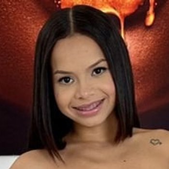Cheyla Collins