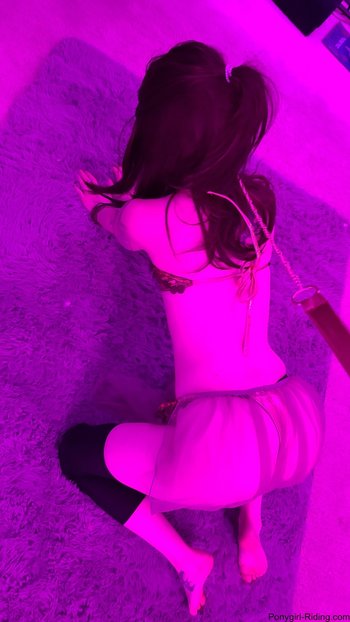 Good looking teen lets a guy sit on her back - 000011