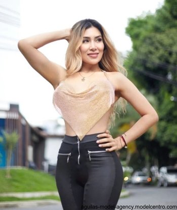 Pretty babes teasing with their big round boobs in various photo shoots - Pretty babes teasing with their big round boobs in various photo shoots 005