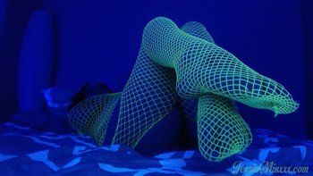 Jessie Minx drills her juicy wet Snatch with Dildo - JessieMinx-Blacklight(11)