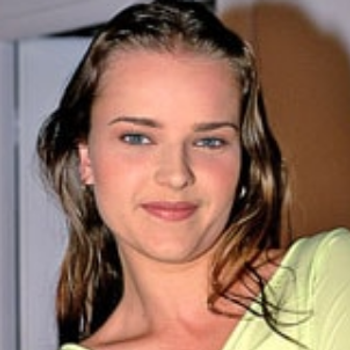 Angelica Sweet