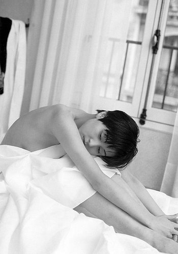 Wasteland-BDSM-Sexy-Asian-Babe(6)