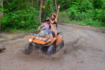 Melena Maria Rya having fun with her friends in the nature - 000001