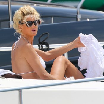 Victoria Silvstedt relaxing on Yacht in France