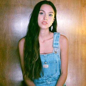 De officiële Olivia Rodrigo-website