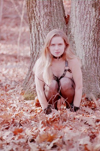 Desirable Bint poses completely naked in the Woods - Wasteland-BDSM-Forest-Bondage(11)