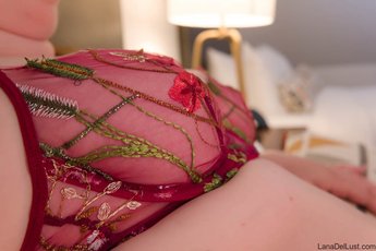 Lana Del Lust showing her nice tits and butt in red lingerie — 11