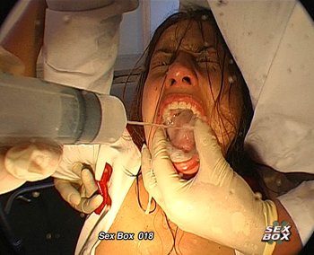 GGG-Sex-Box-Nurse-Speculum(11)