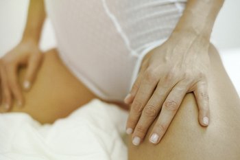 Alexa-Tomas-Brunette-Babe(5)