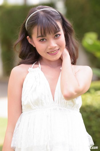 Shy asian girl Sowan looks very beautiful in white - 0010-03