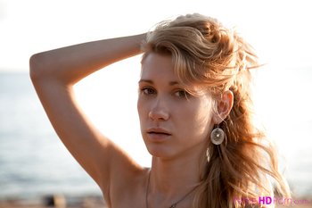 Lovely young girl Mariana strips and shows her shaved pussy on the beach - Lovely young girl Mariana strips and shows her shaved pussy on the beach 011