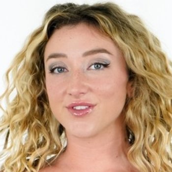 Susie Stellar