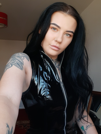 Tiana Kaos