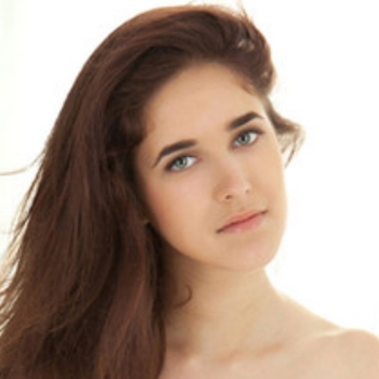 Emily J Evren