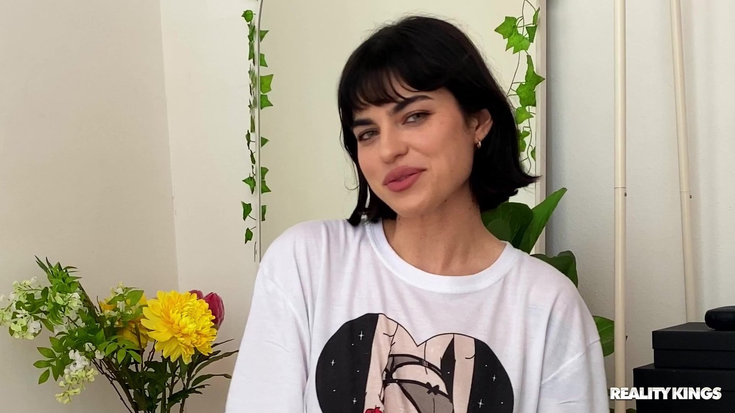 Ruchana cipka Freja Noir z wibratorem i wibratorem