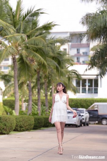 Shy asian girl Sowan looks very beautiful in white - 0010-02