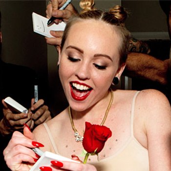 Famous Caroline Cross fucks in her Dressing Room